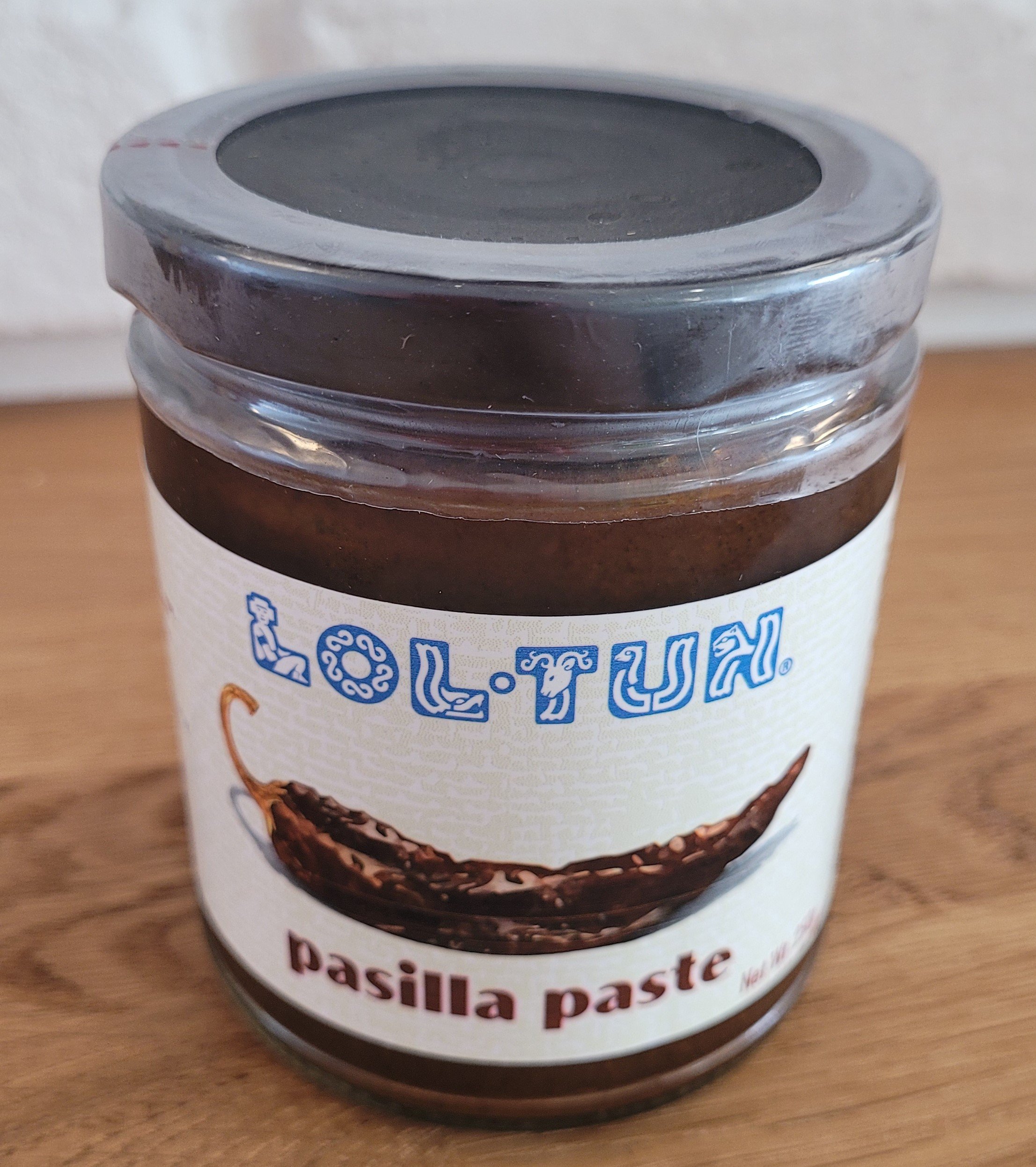 Pasilla cooking paste