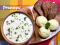 Křenová omáčka, hovězí goody foody, houskový knedlík